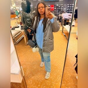 Meet your Posher, Hannah T